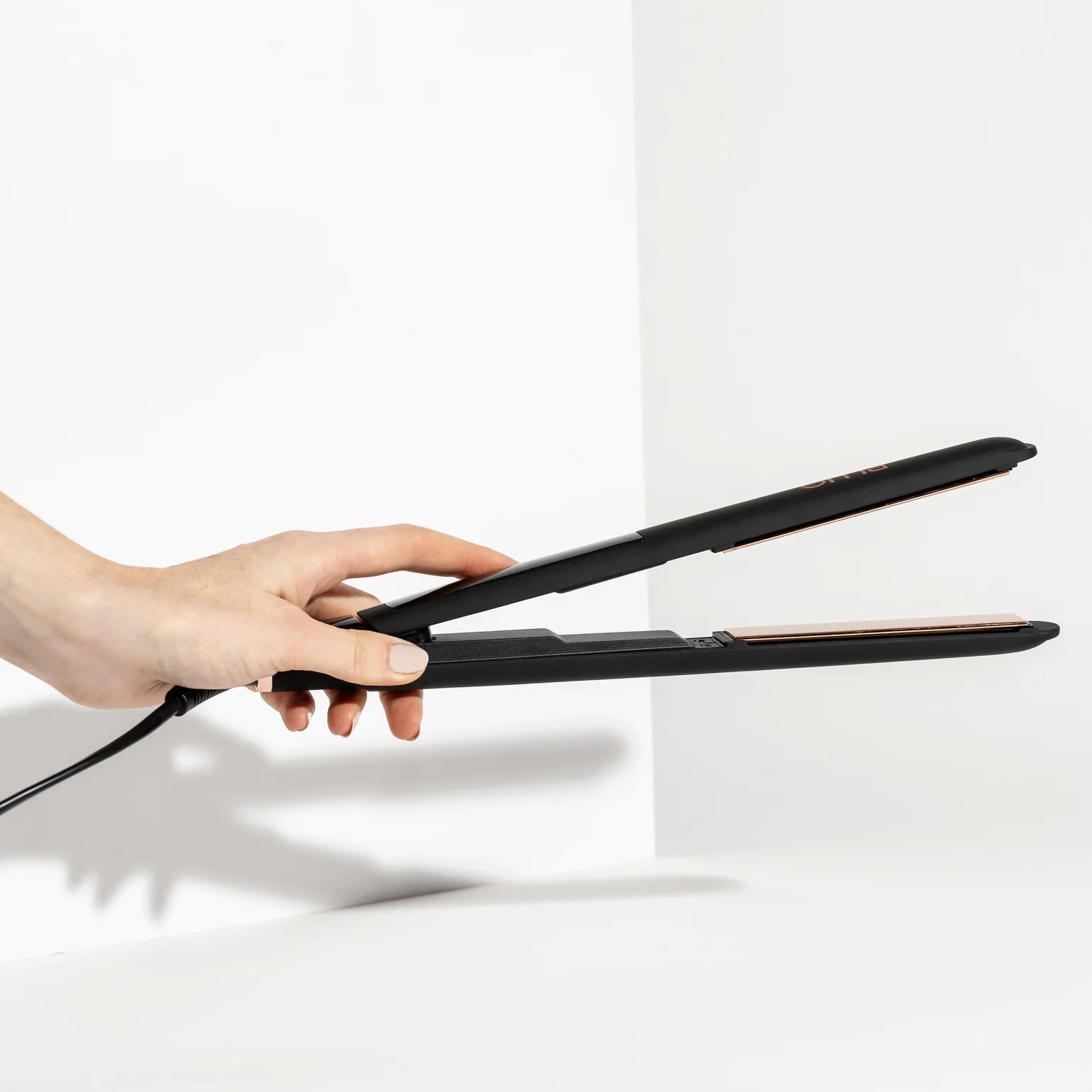 Fer plat Sleek Plug 1 pouce – léger, ultra mince, coiffage précis